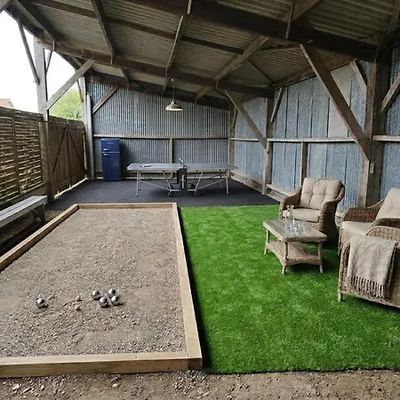 L'atelier Maison Avec Des Jeux